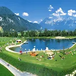 Almdorf Zillertal, Chalet Fügen