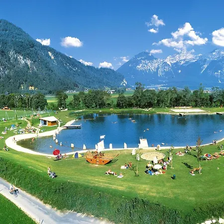 Almdorf Zillertal, 菲根