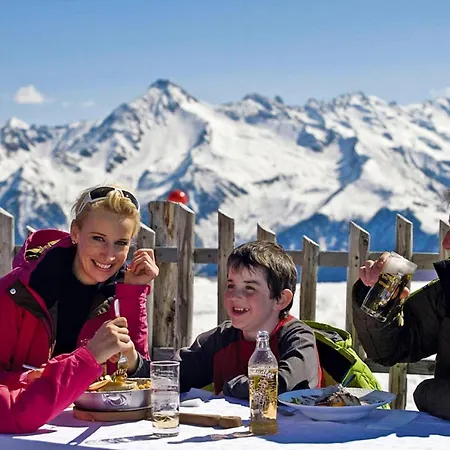 Almdorf Zillertal, *